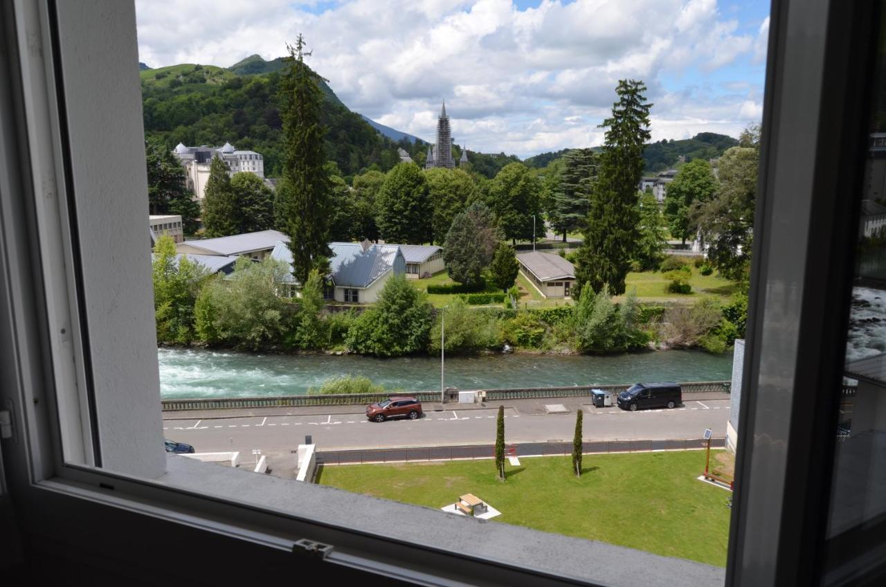 Hotel Montfort 2*