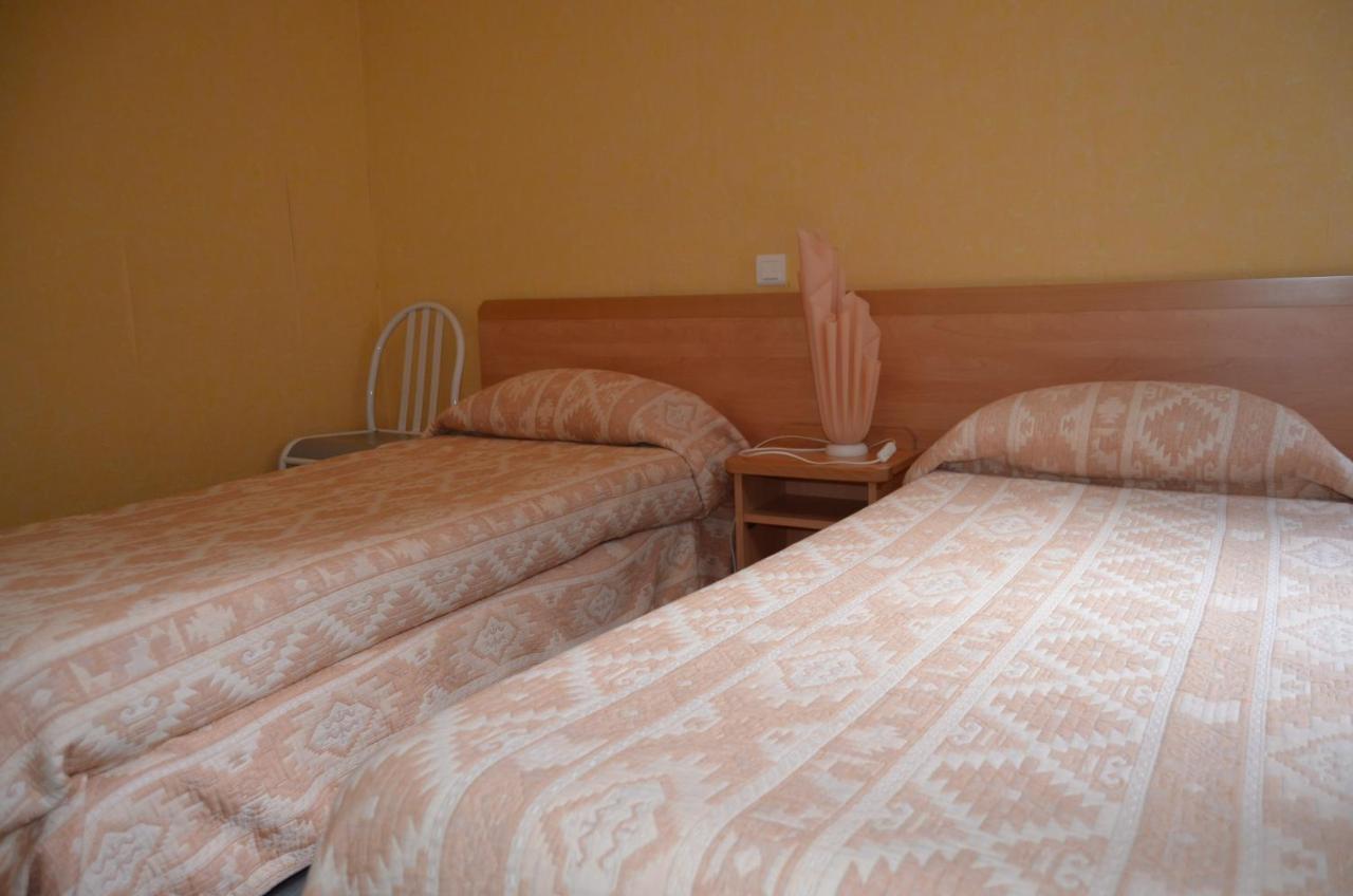 Hotel Montfort 2*