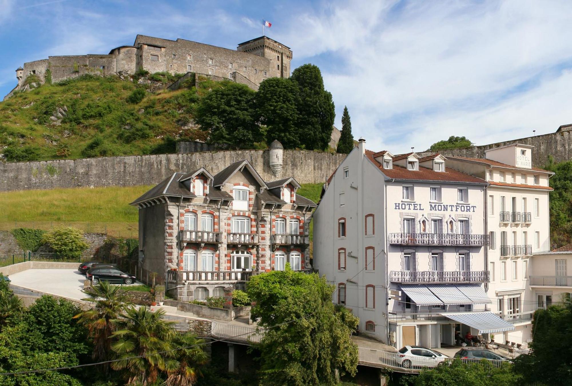 Hotel Montfort 2*