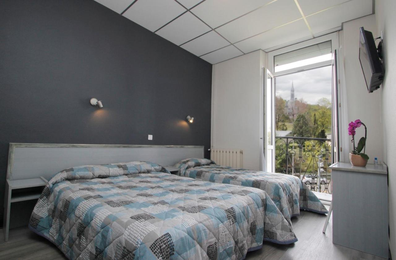 Montfort Hotel Lourdes